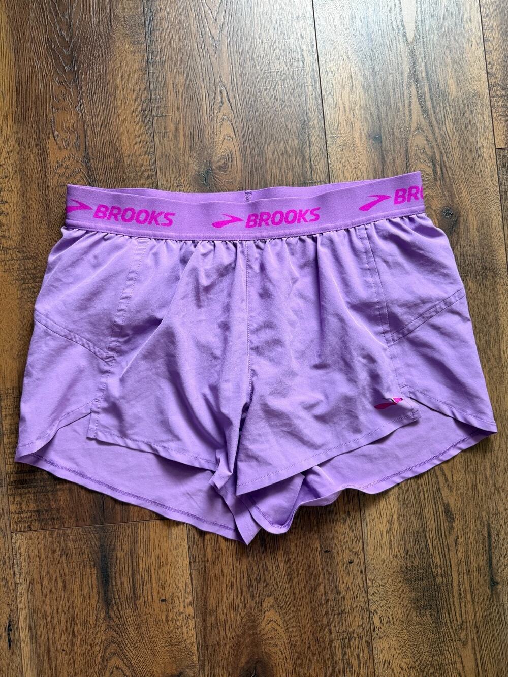 Brooks Athletic Gym Purple Running Shorts Built In Liner Women M